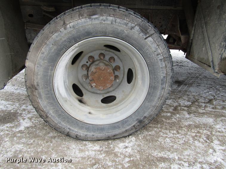 image for item DB6982 2011 Dodge Ram 5500 Crew Cab flatbed truck