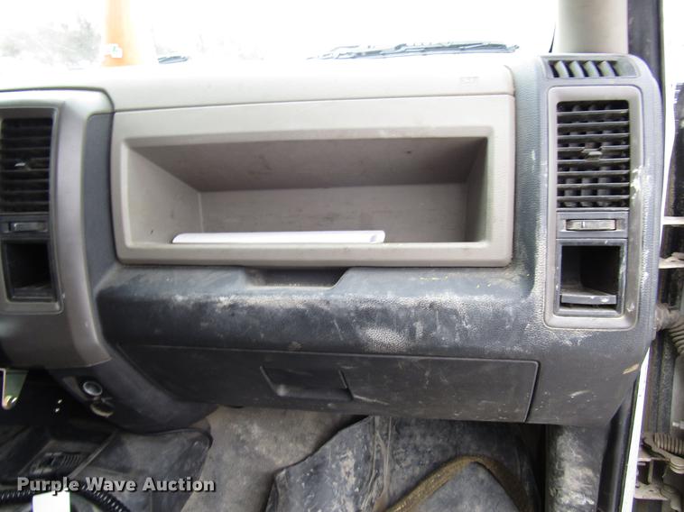 image for item DB6983 2011 Dodge Ram 5500 flatbed truck