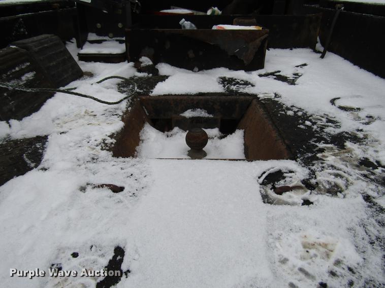 image for item DB6983 2011 Dodge Ram 5500 flatbed truck