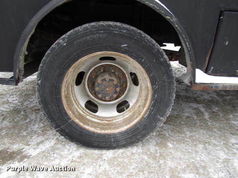 image for item DB6983 2011 Dodge Ram 5500 flatbed truck