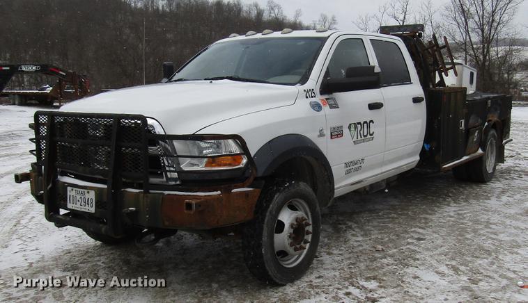 image for item DB6985 2012 Dodge Ram 5500 flatbed truck