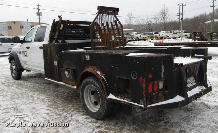 image for item DB6985 2012 Dodge Ram 5500 flatbed truck