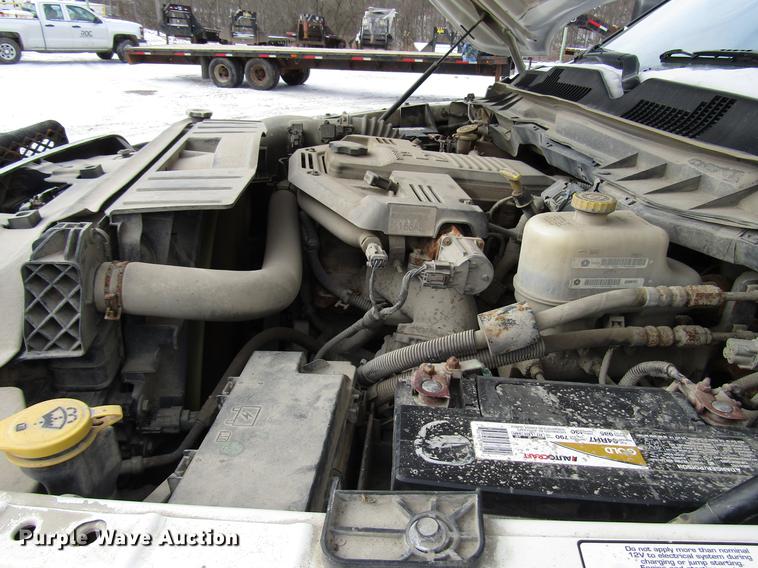 image for item DB6985 2012 Dodge Ram 5500 flatbed truck