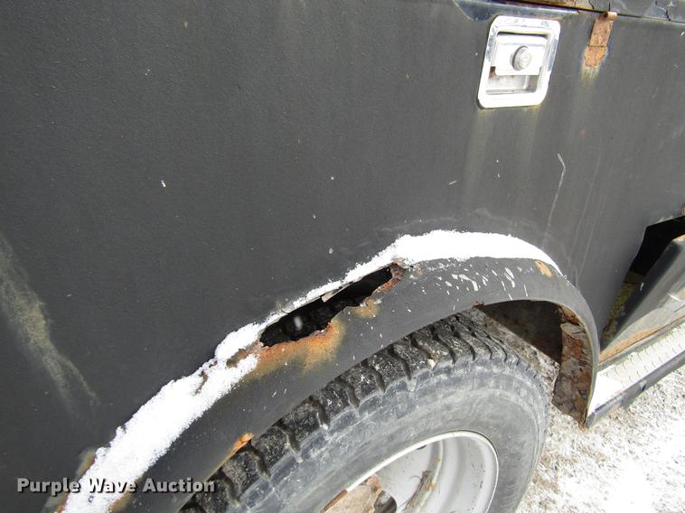 image for item DB6985 2012 Dodge Ram 5500 flatbed truck