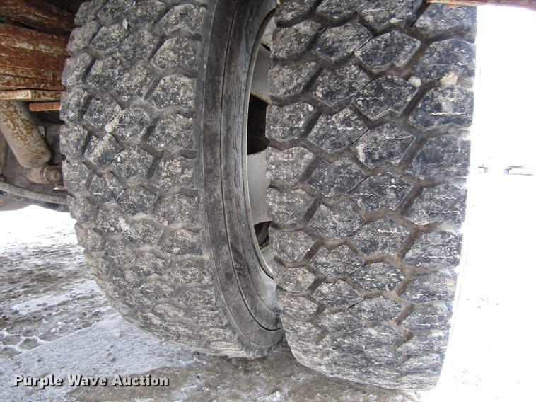 image for item DB6985 2012 Dodge Ram 5500 flatbed truck