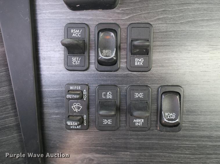 image for item DB8904 2007 Freightliner CL120 vacuum truck