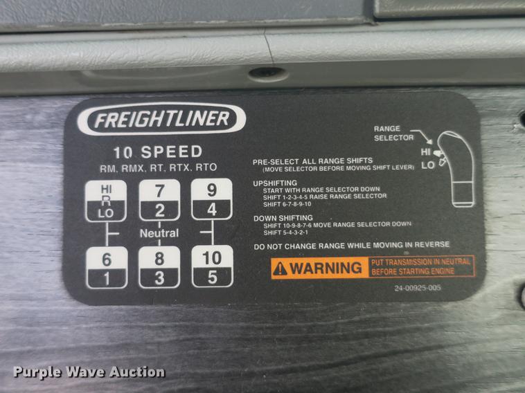 image for item DB8904 2007 Freightliner CL120 vacuum truck
