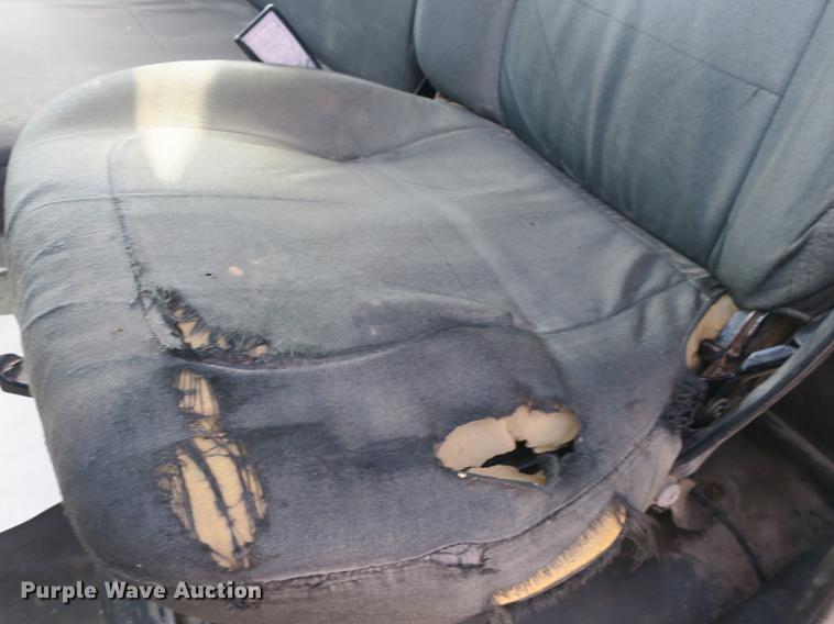 image for item DB8905 2007 Freightliner Business Class M2 refuse truck