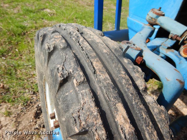 image for item DC0191 Ford 3055 tractor
