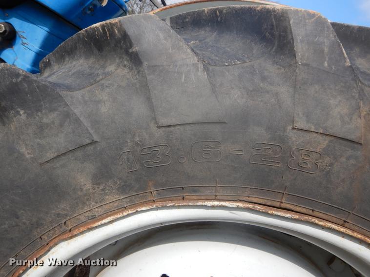 image for item DC0191 Ford 3055 tractor