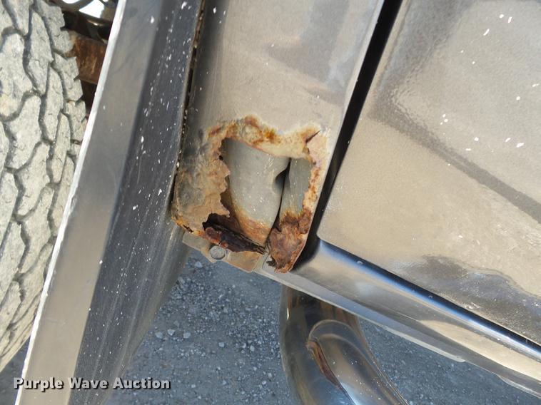 image for item DD2361 2002 Dodge Ram 2500 pickup truck