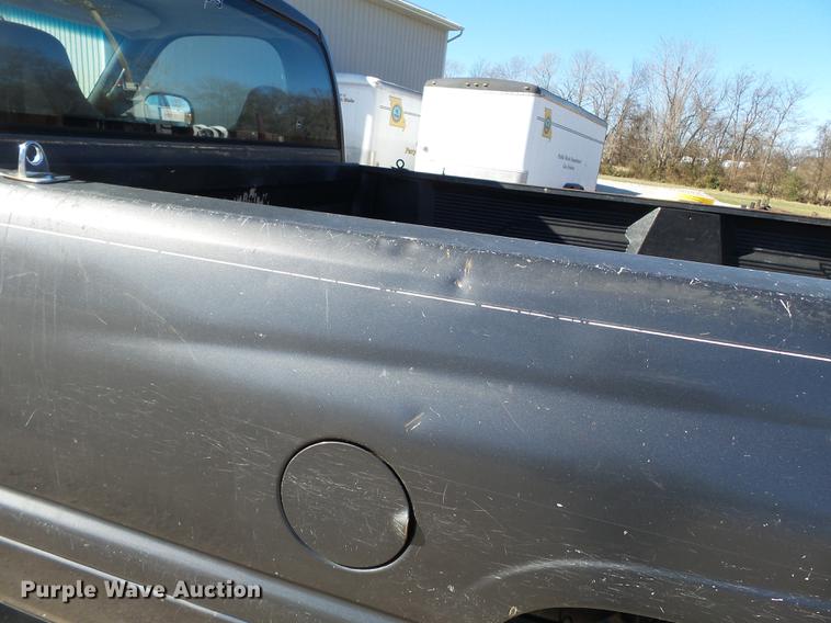 image for item DD2361 2002 Dodge Ram 2500 pickup truck