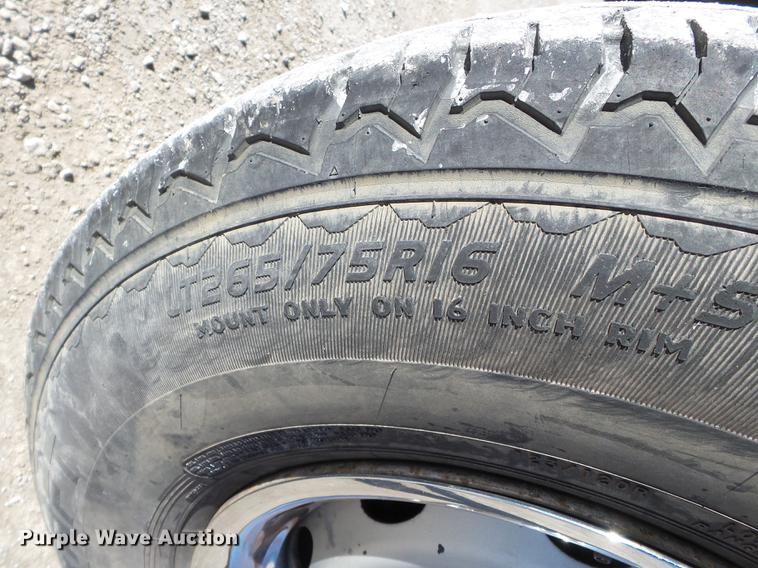 image for item DD2361 2002 Dodge Ram 2500 pickup truck