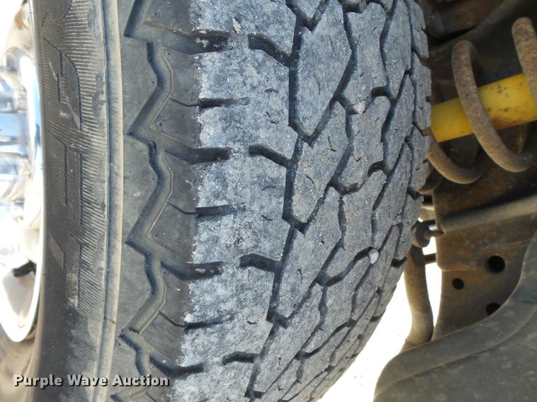 image for item DD2361 2002 Dodge Ram 2500 pickup truck