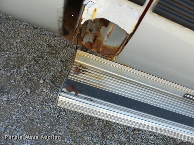 image for item DD2363 1995 Chevrolet K2500 pickup truck