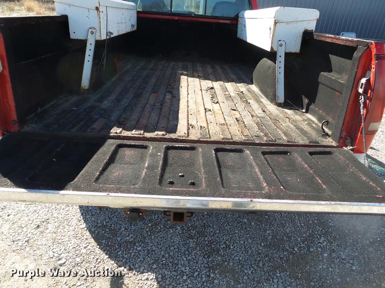 image for item DD2363 1995 Chevrolet K2500 pickup truck