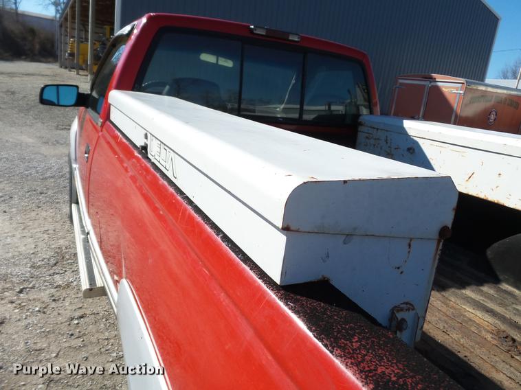 image for item DD2363 1995 Chevrolet K2500 pickup truck