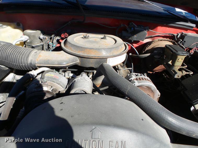 image for item DD2363 1995 Chevrolet K2500 pickup truck