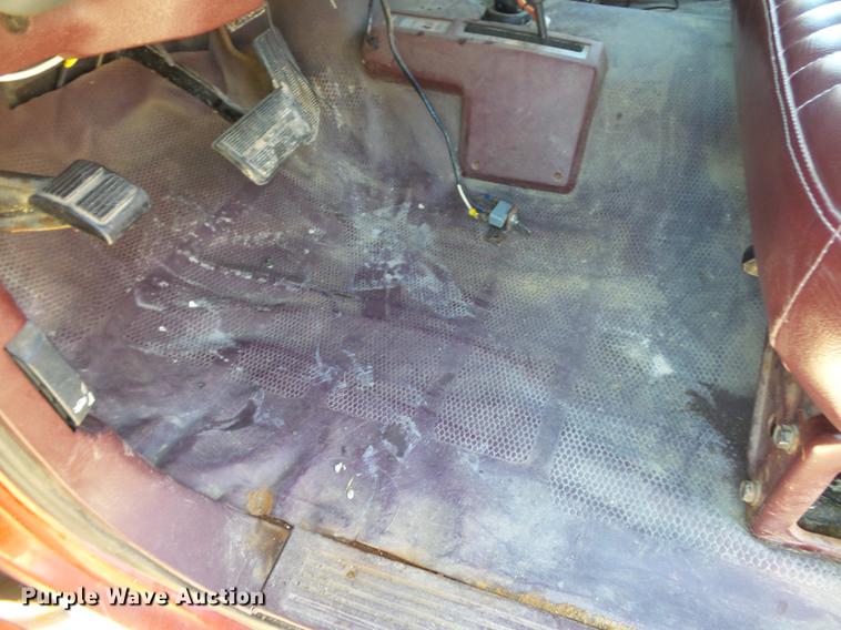 image for item DD2363 1995 Chevrolet K2500 pickup truck