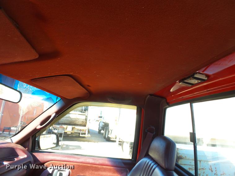 image for item DD2363 1995 Chevrolet K2500 pickup truck