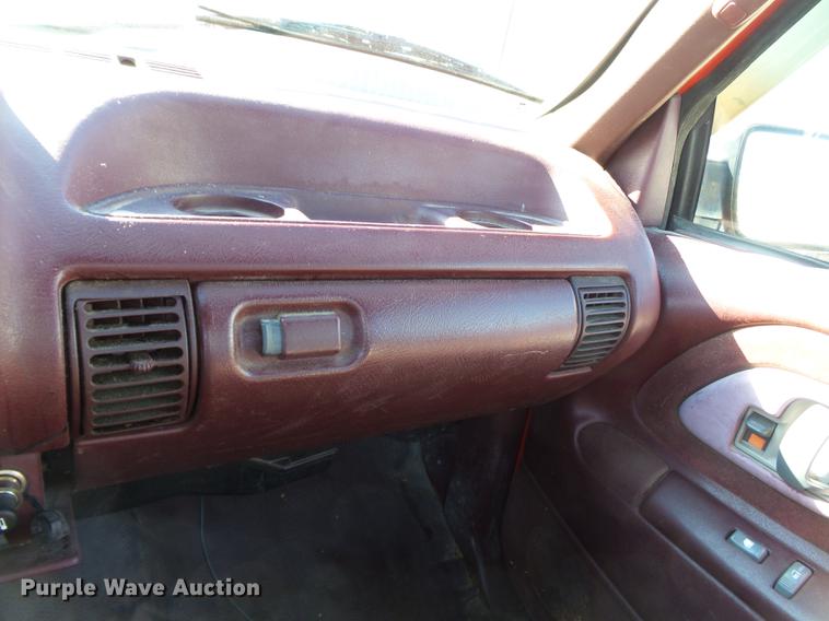 image for item DD2363 1995 Chevrolet K2500 pickup truck