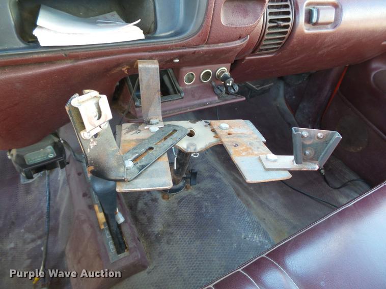 image for item DD2363 1995 Chevrolet K2500 pickup truck