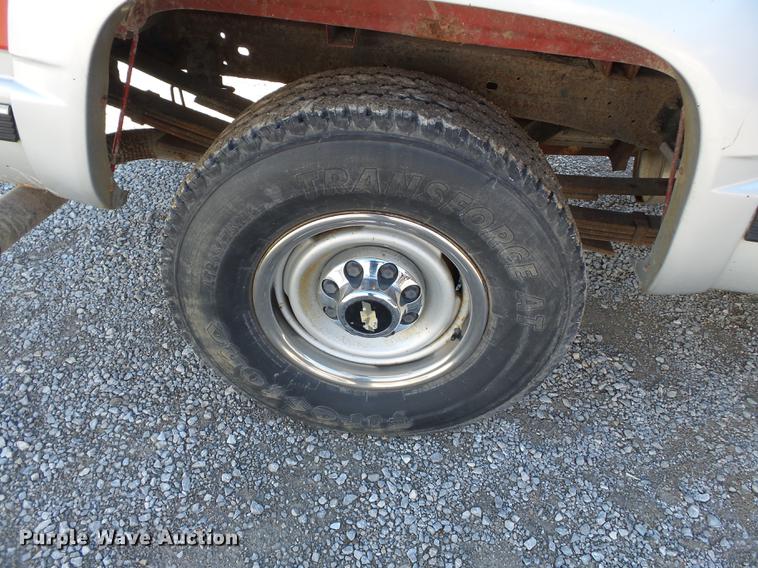 image for item DD2363 1995 Chevrolet K2500 pickup truck