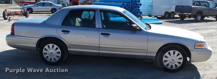 image for item DD2364 2007 Ford Crown Victoria Police Interceptor