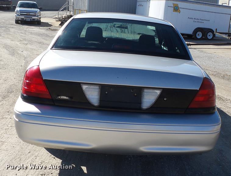 image for item DD2365 2007 Ford Crown Victoria Police Interceptor