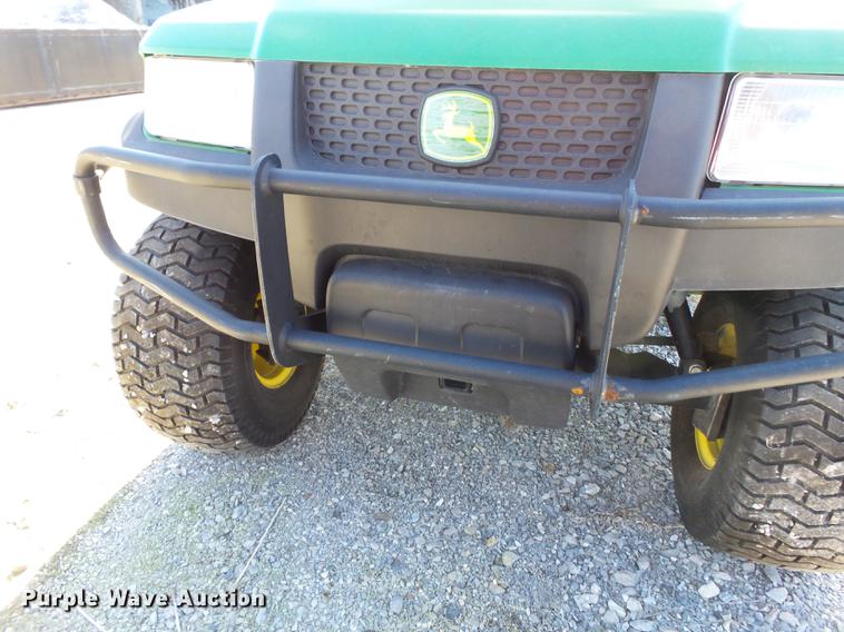 image for item DD2369 2010 John Deere Gator CX utility vehicle