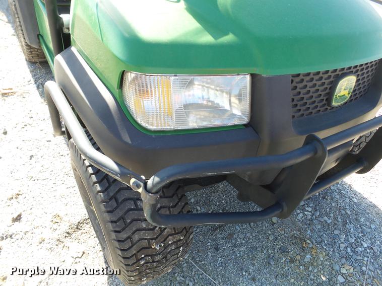 image for item DD2369 2010 John Deere Gator CX utility vehicle