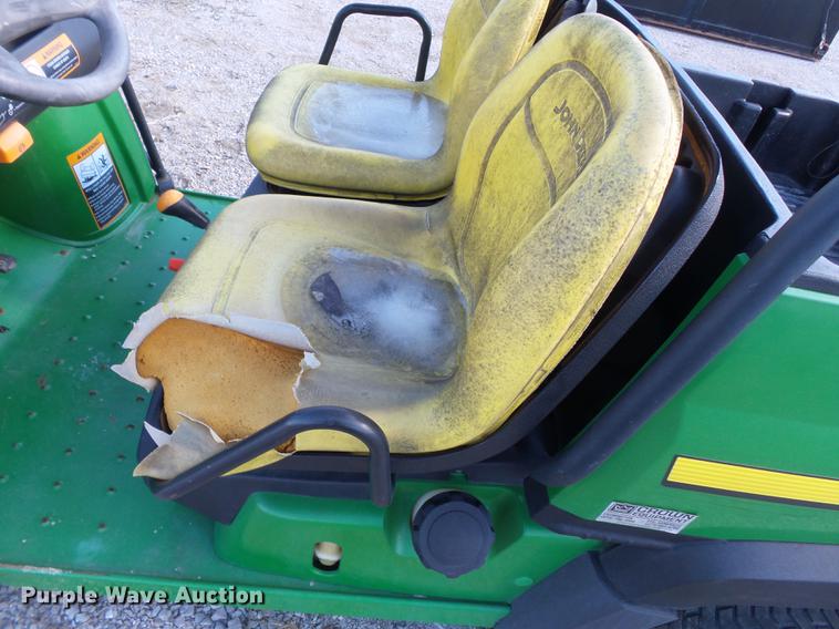 image for item DD2369 2010 John Deere Gator CX utility vehicle