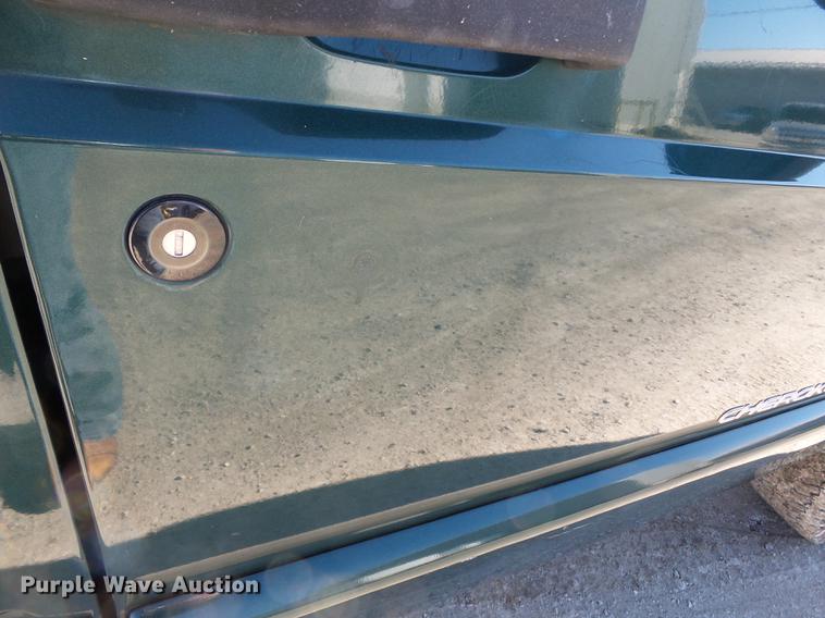 image for item DD2371 2000 Jeep Cherokee SUV