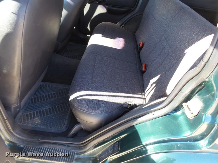 image for item DD2371 2000 Jeep Cherokee SUV