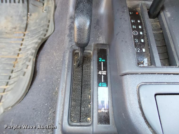 image for item DD2371 2000 Jeep Cherokee SUV