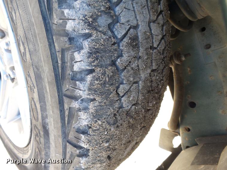 image for item DD2371 2000 Jeep Cherokee SUV