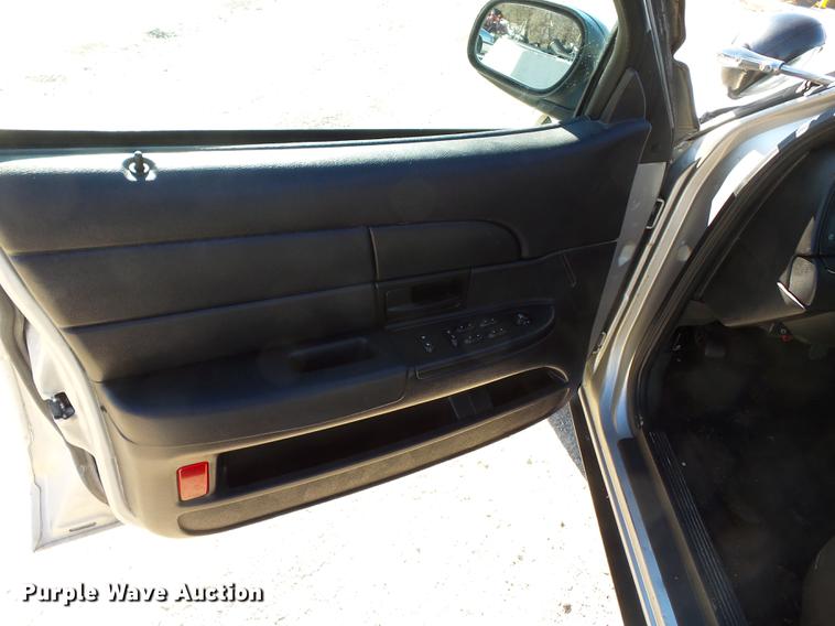 image for item DD2372 2007 Ford Crown Victoria Police Interceptor