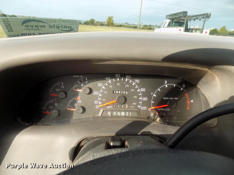 image for item DD3507 1999 Ford F350 Super Duty SuperCab pickup truck