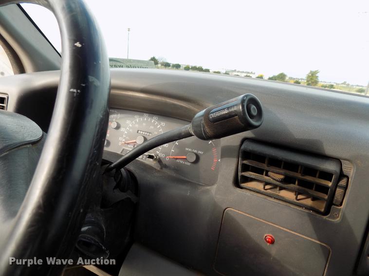 image for item DD3507 1999 Ford F350 Super Duty SuperCab pickup truck