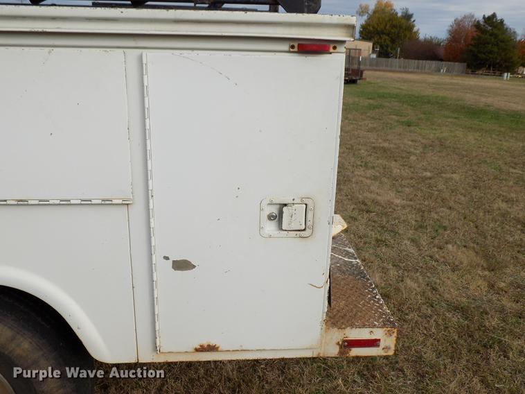 image for item DD3507 1999 Ford F350 Super Duty SuperCab pickup truck