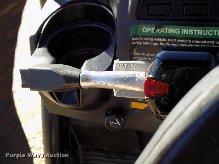 image for item DD3568 2013 Club Car XRT950 utility vehicle