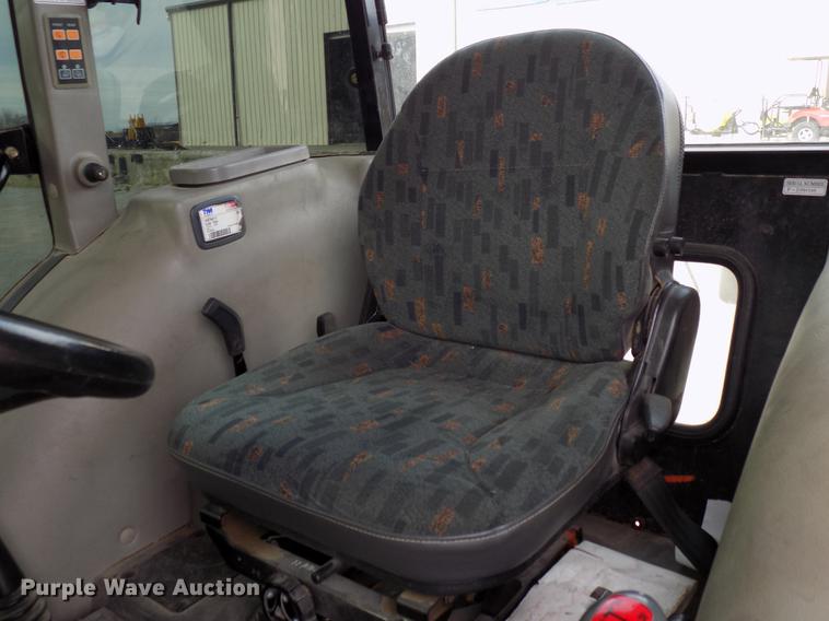 image for item DD3592 2012 Mahindra 5010HST tractor