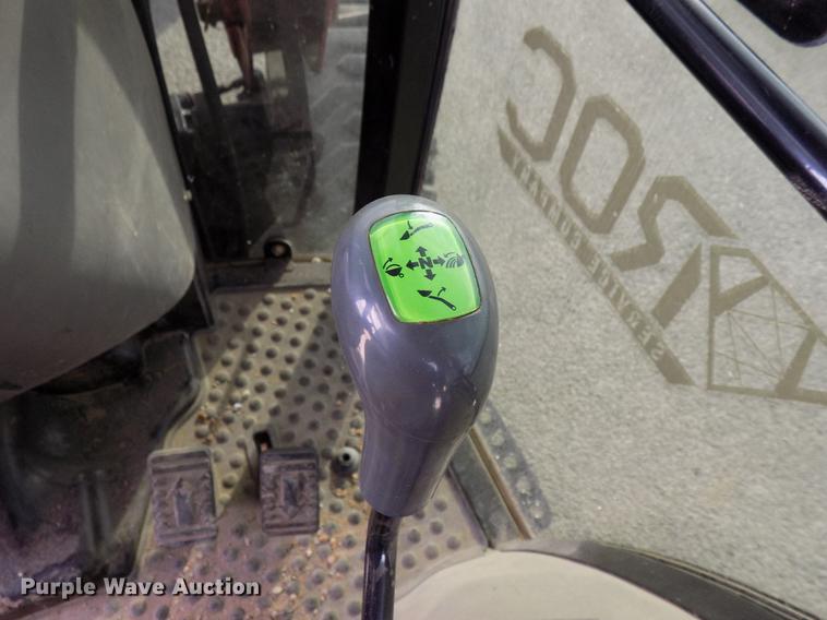 image for item DD3592 2012 Mahindra 5010HST tractor