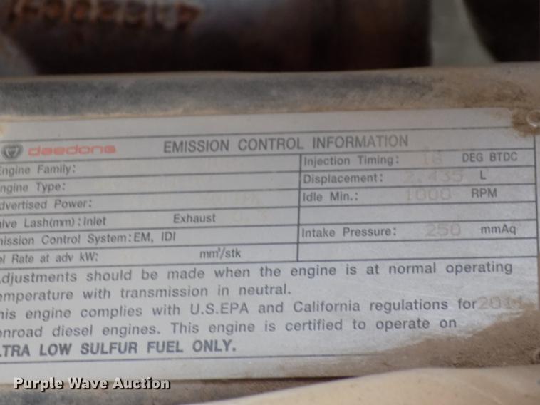 image for item DD3592 2012 Mahindra 5010HST tractor