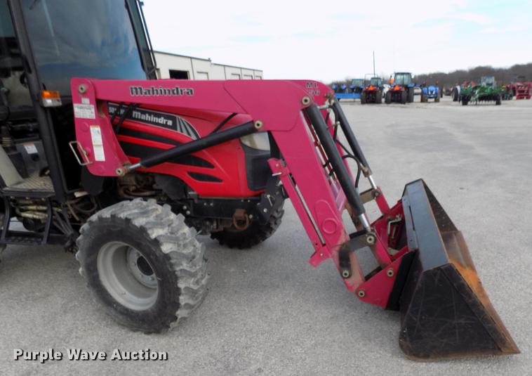 image for item DD3592 2012 Mahindra 5010HST tractor