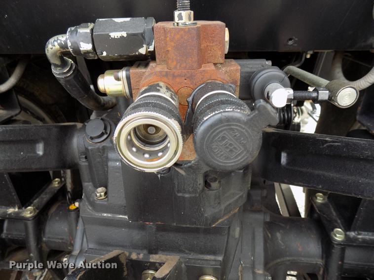 image for item DD3592 2012 Mahindra 5010HST tractor