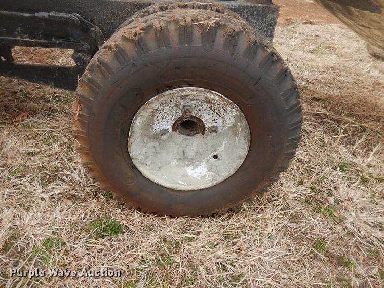 image for item DD3611 2012 Whiteman WBH-16 concrete buggy