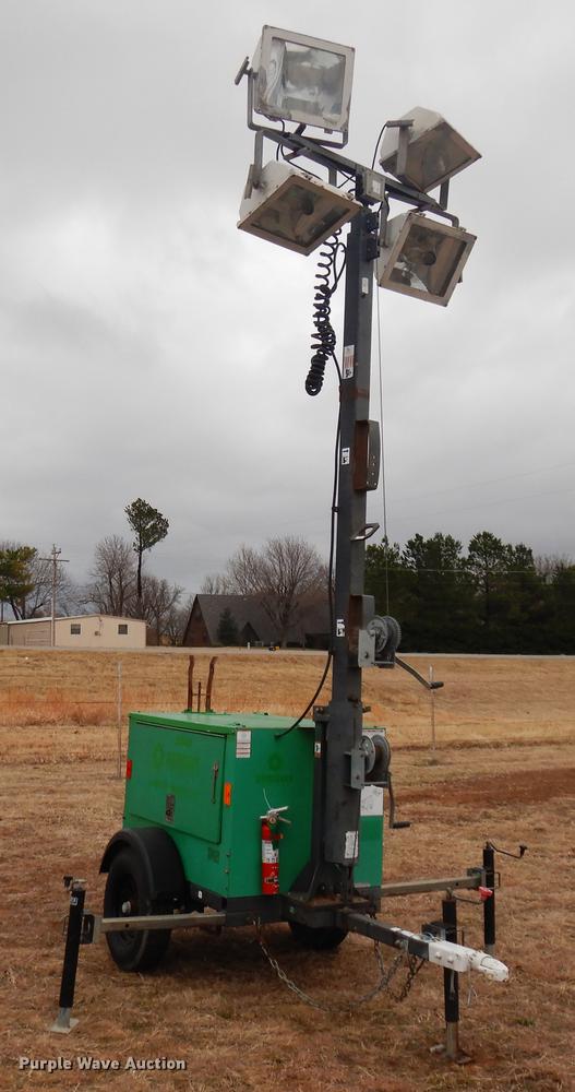 Magnum MLT3060K light plant in Marlow, OK Item DD3612 sold Purple Wave