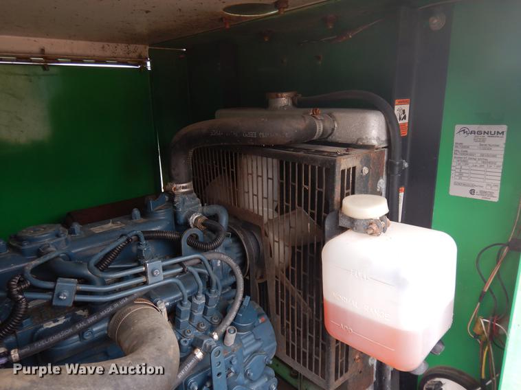 image for item DD3612 Magnum MLT3060K light plant