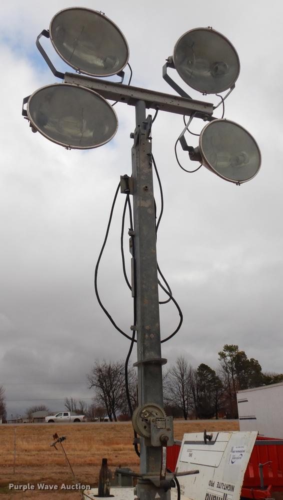 image for item DD3613 Allmand Night Light Pro light plant